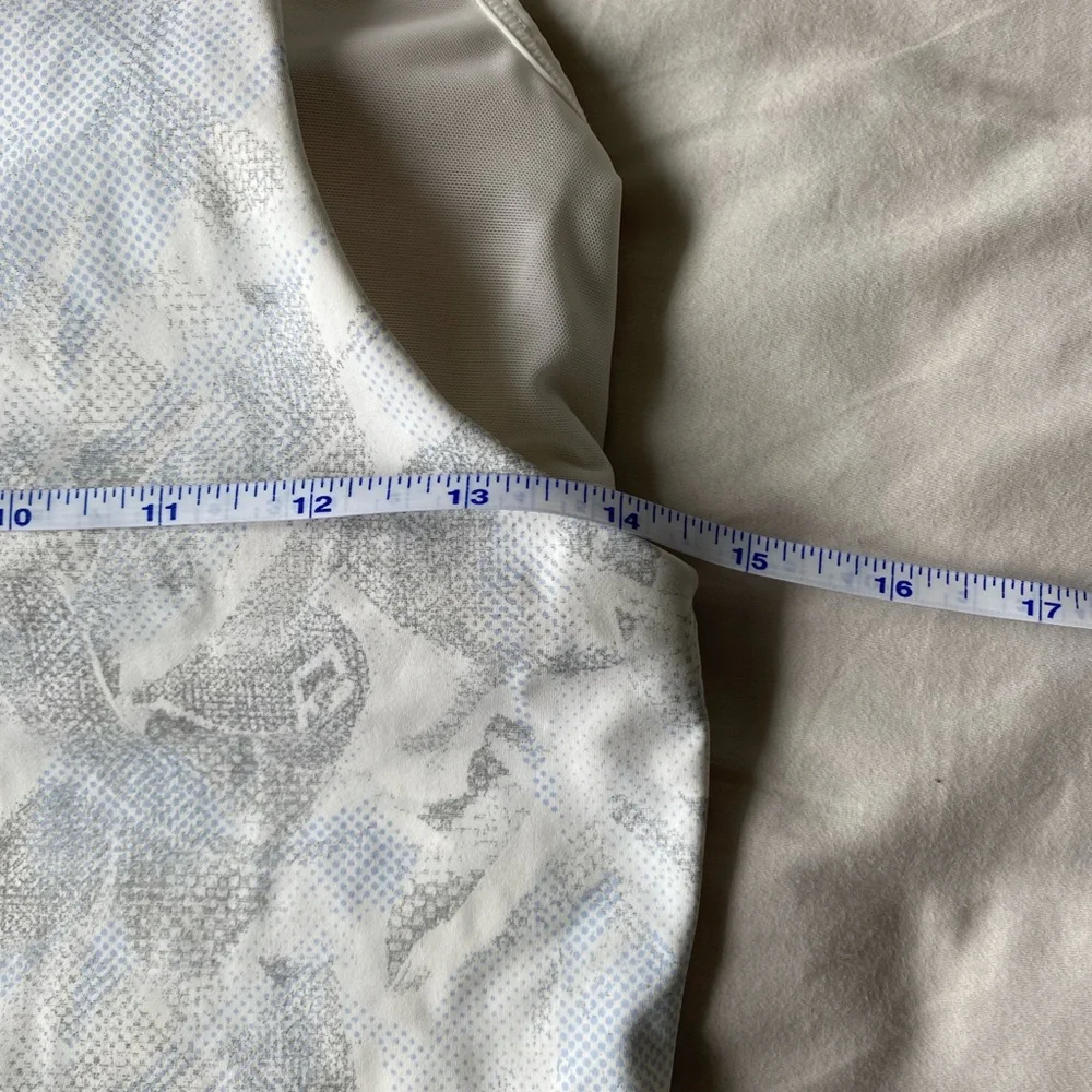 Lululemon Break Free Tank Nulux in Jasmine White Multi size 8 - Picture 10 of 11